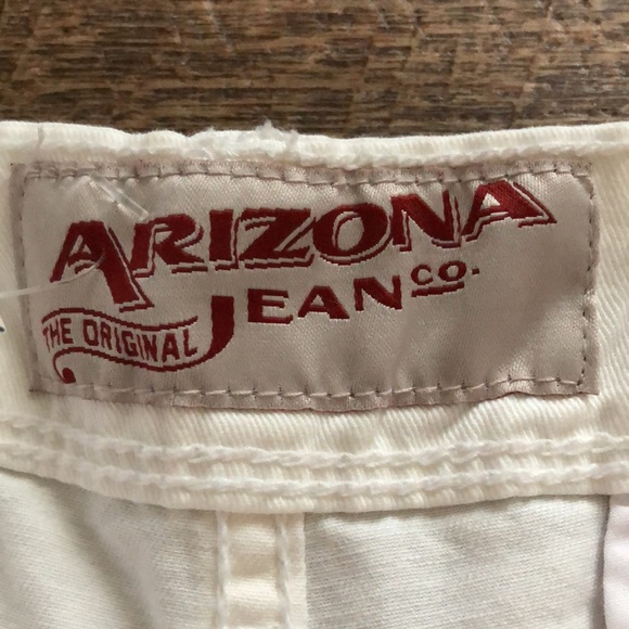 NEW 34” Waist White Mens Cotton Shorts Vacation Tropics Arizona Jean Co - Picture 3 of 7